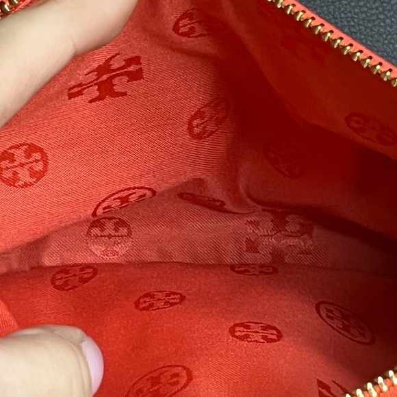 NWOT Tory Burch Robinson Carnival Red handbag/crossbody bag with dustbag - Picture 5 of 12